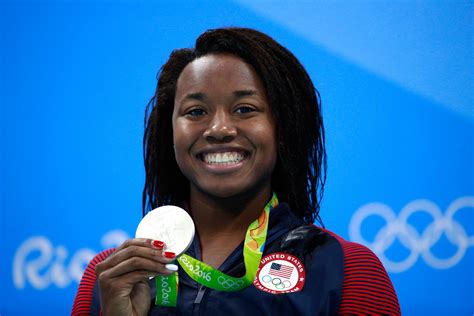 simone manuel age